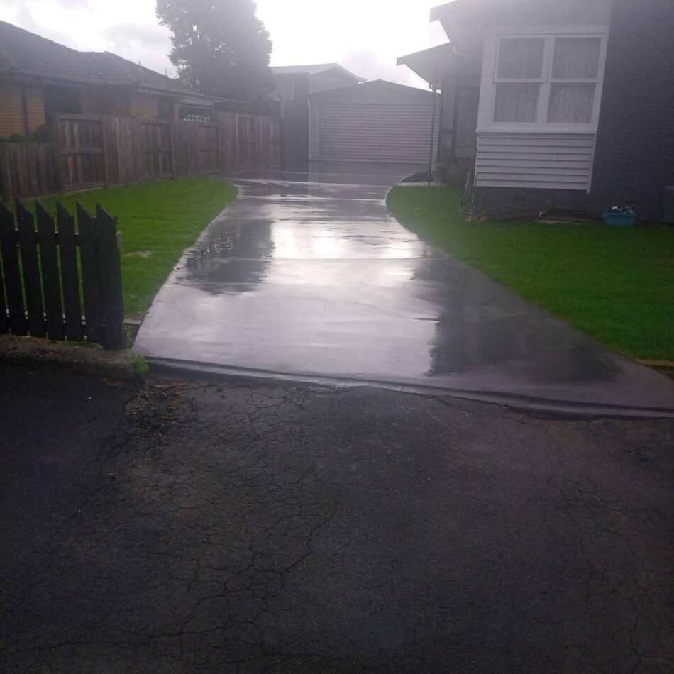 Concrete Driveways Palmerston North: Enhance Your Home&rsquo;s Kerb Appeal